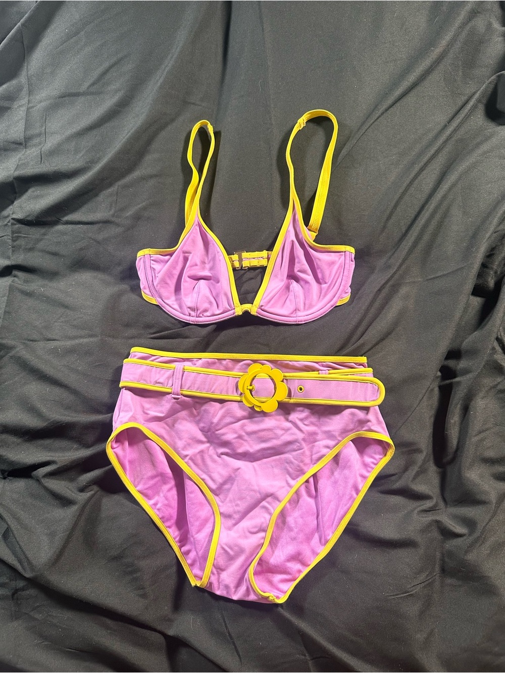 Kate Spade Daisy Buckle Highwaist Swimsuit 2PC Bikini Candied Lilac Yellow Small